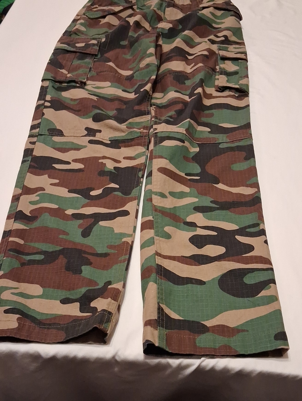 Kids Camo Cargo Pants - Green Camo